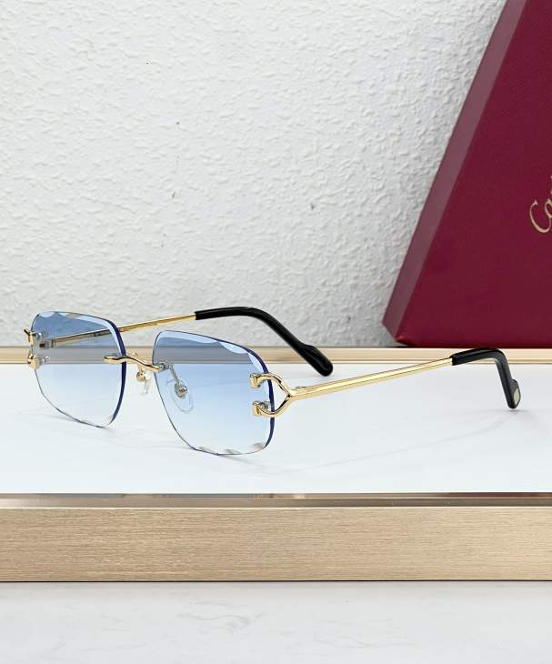 Picture of Cartier Sunglasses _SKUfw80274909fw